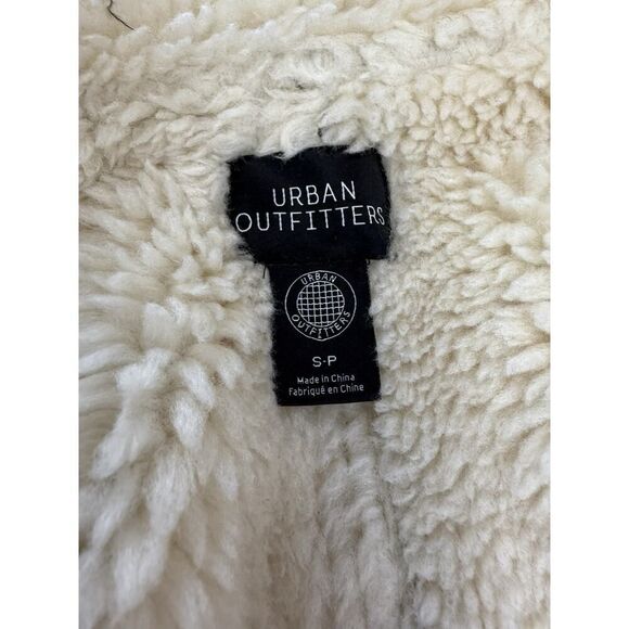 Urban Outfitters Brown Faux Leather Shearling Aviator Jacket Small - Picture 10 of 11